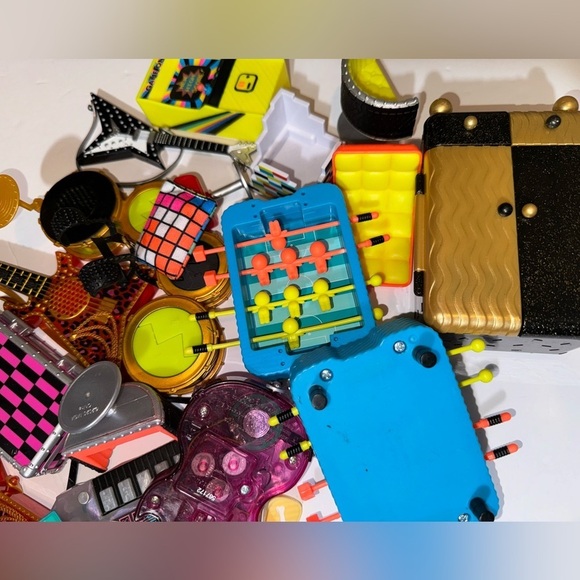 Lol dolls, pets, clothes, shoes, accessories and so much more - Picture 12 of 12